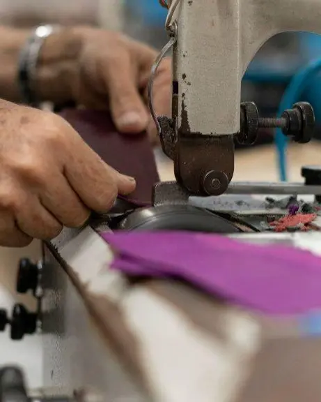 Conducteur de machine spécialité cuir (H/F)