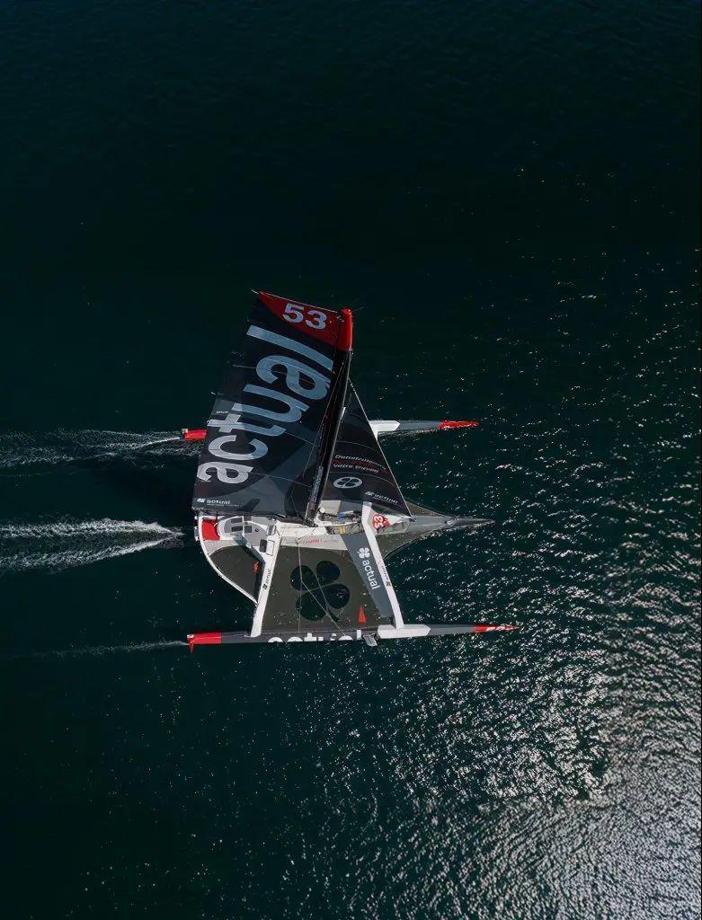 Le maxi-trimaran Actual Ultim
