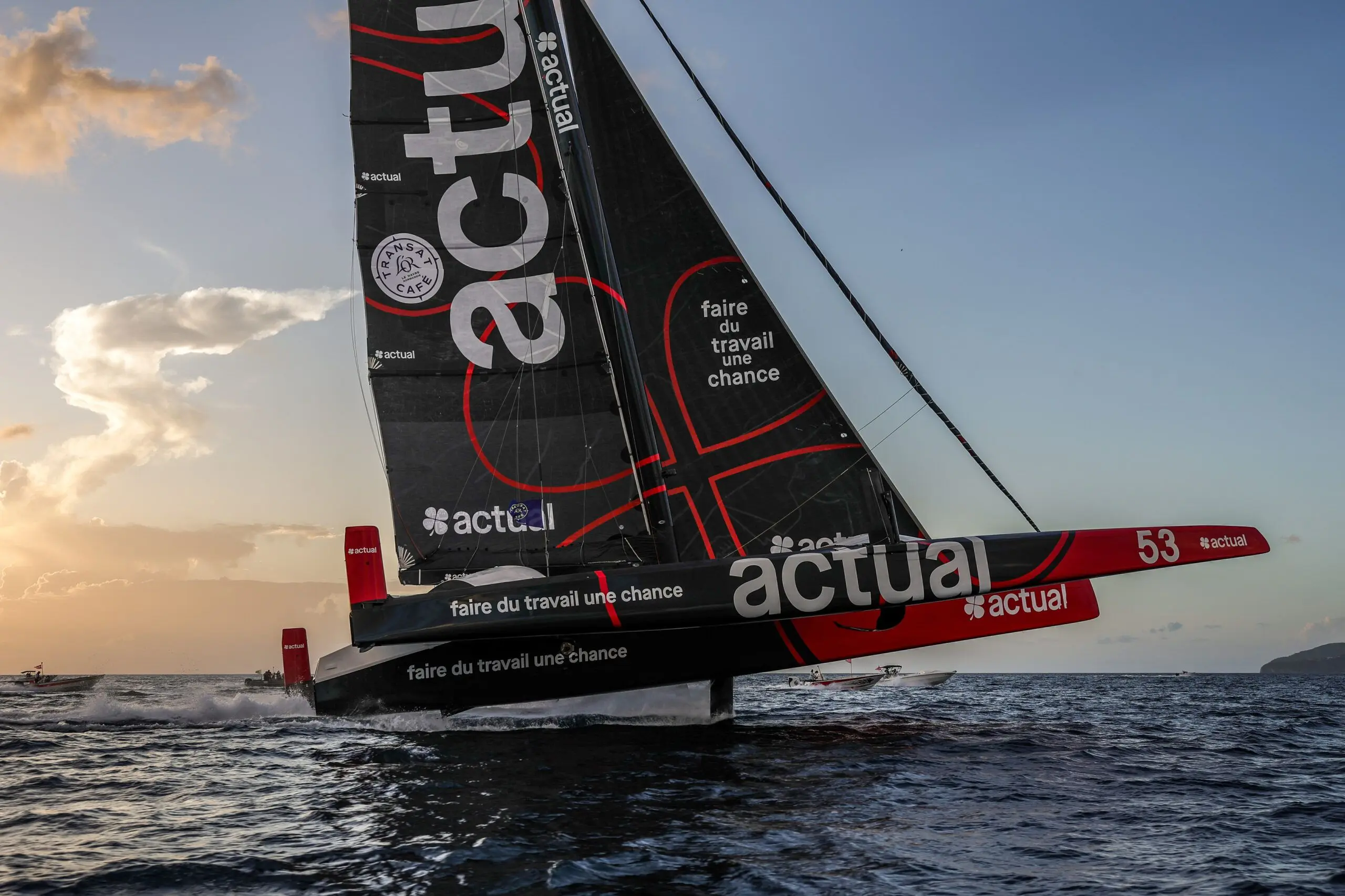 Le maxi-trimaran Actual Ultim